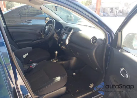 2014 Nissan Versa 1.6 Sv z USA, uszkodzony, nr VIN 3N1CN7AP8EL802425